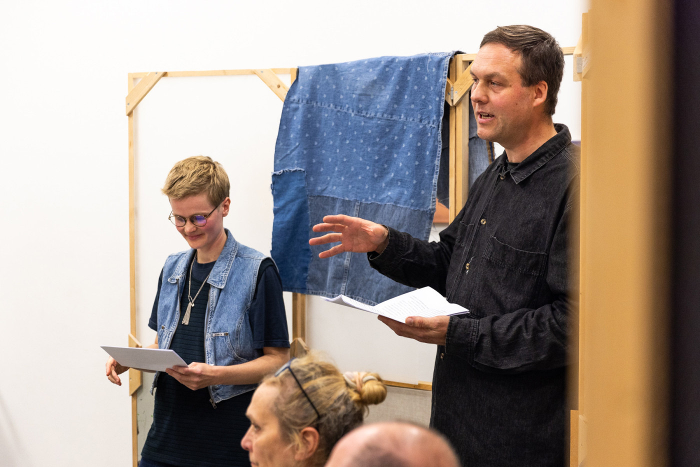 Ausstellungseröffnung "Ein Ort mit vielen Orten" - mit Ava Binta Giallo und Markus Zimmermann. Foto: Andre Germar.