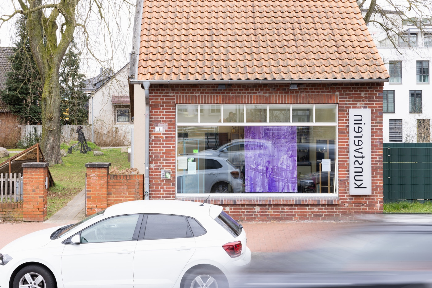 Geschichten, die wir uns vorstellen, Geschichten, die uns verbinden  mit Lizza May David, Fumiko Kikuchi, Thaís Omine, Park Kyong Ju, kuratiert von Kathy-Ann Tan. Kunstverein Langenhagen 2025. Fotos: Andre Germar.